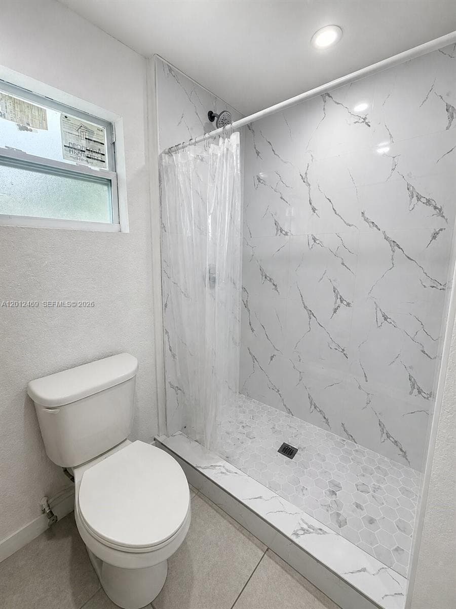 1861 NW 112th St, Miami FL 33167 — 10