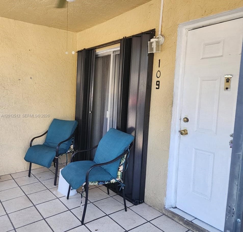 15619 SW 73rd Cir Ter # 9, Miami FL 33193 — 1