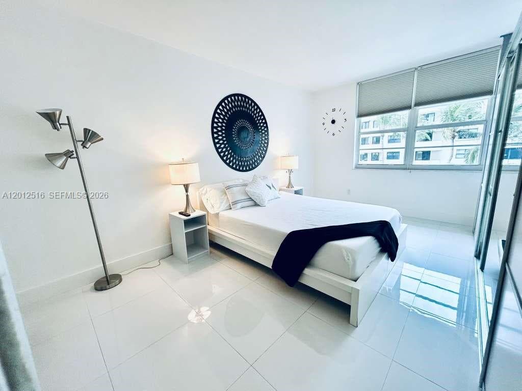 100 Lincoln Rd # 526, Miami Beach FL 33139 — 6
