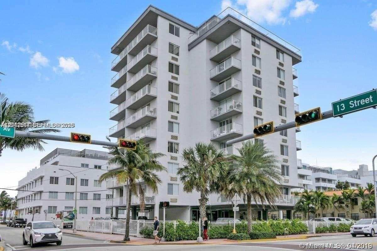 1255 Collins Ave # 507, Miami Beach FL 33139 — 12