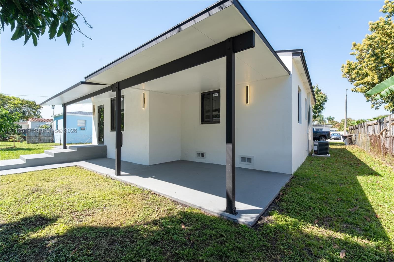 220 NW 144th St, Miami FL 33168 — 24