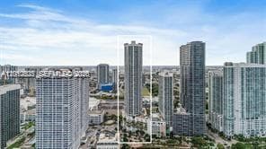 1750 N Bayshore Dr # 5407, Miami FL 33132 — 5