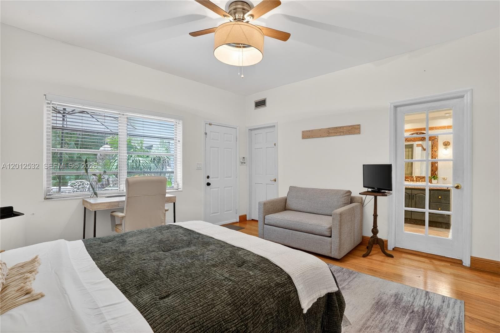 STUDIO SAN MIGUEL Rear, Coral Gables FL 33134 — 11