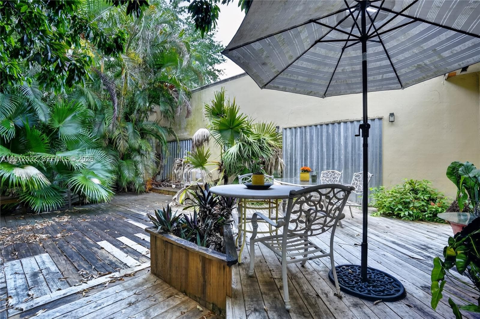 STUDIO SAN MIGUEL Rear, Coral Gables FL 33134 — 19