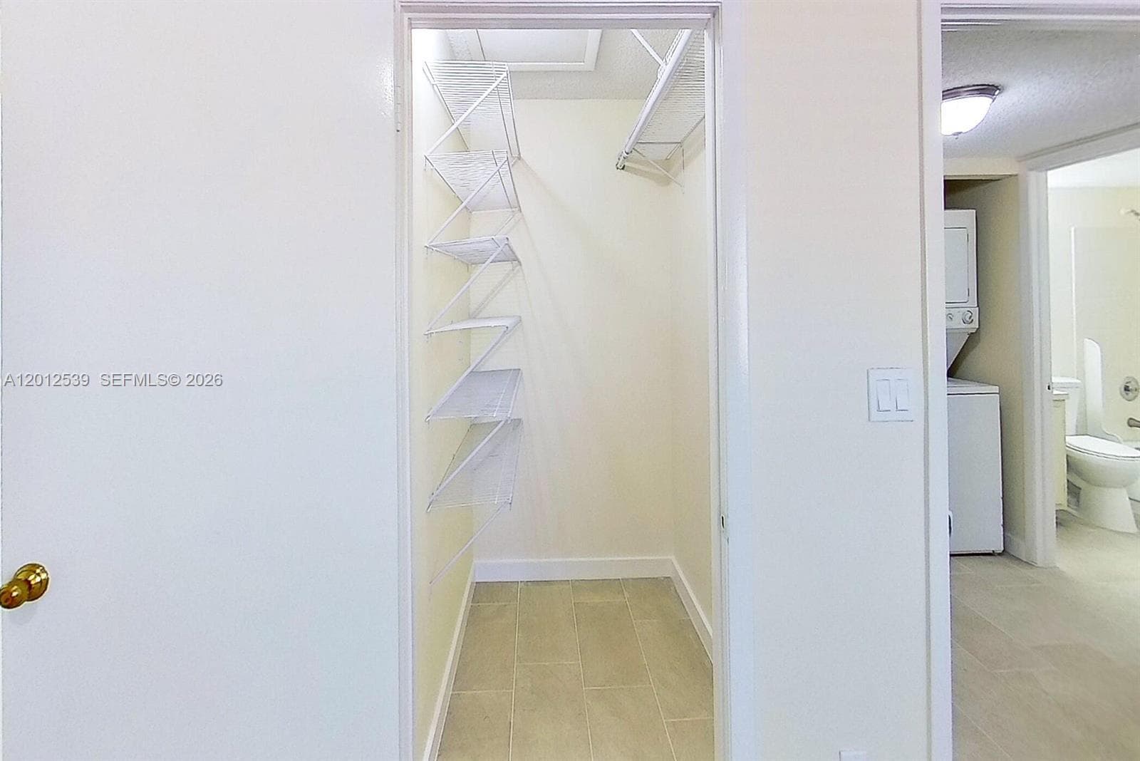 2020 NW 119th St # 1121, Miami FL 33167 — 36