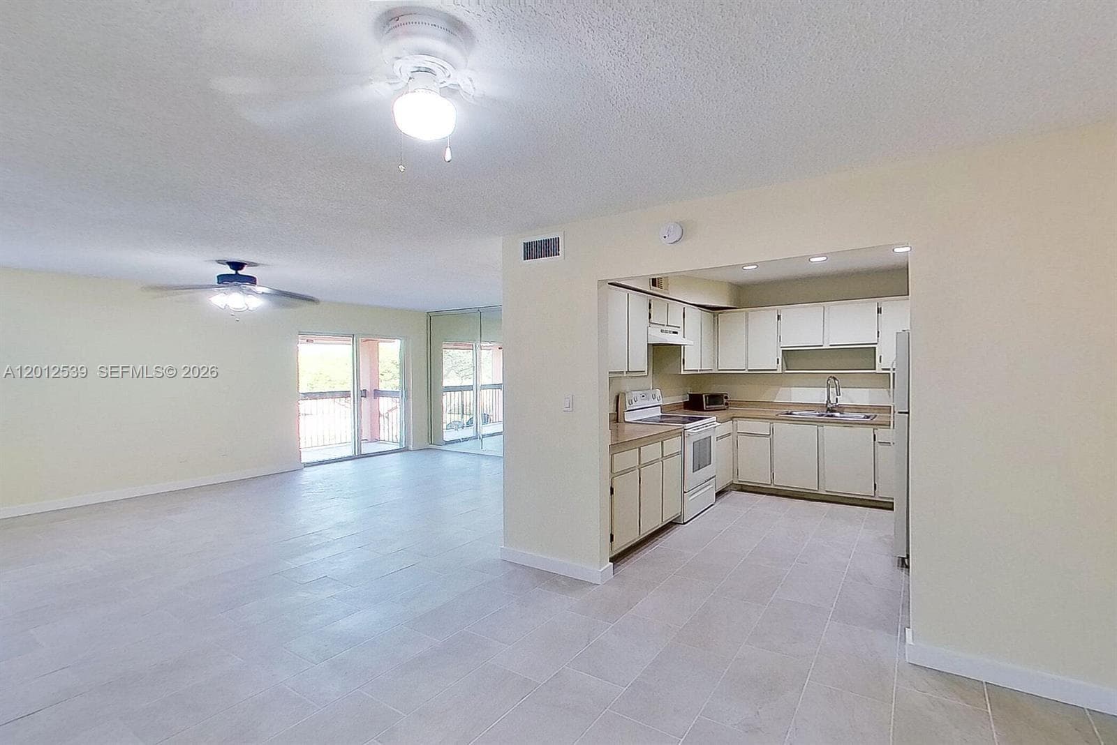 2020 NW 119th St # 1121, Miami FL 33167 — 10
