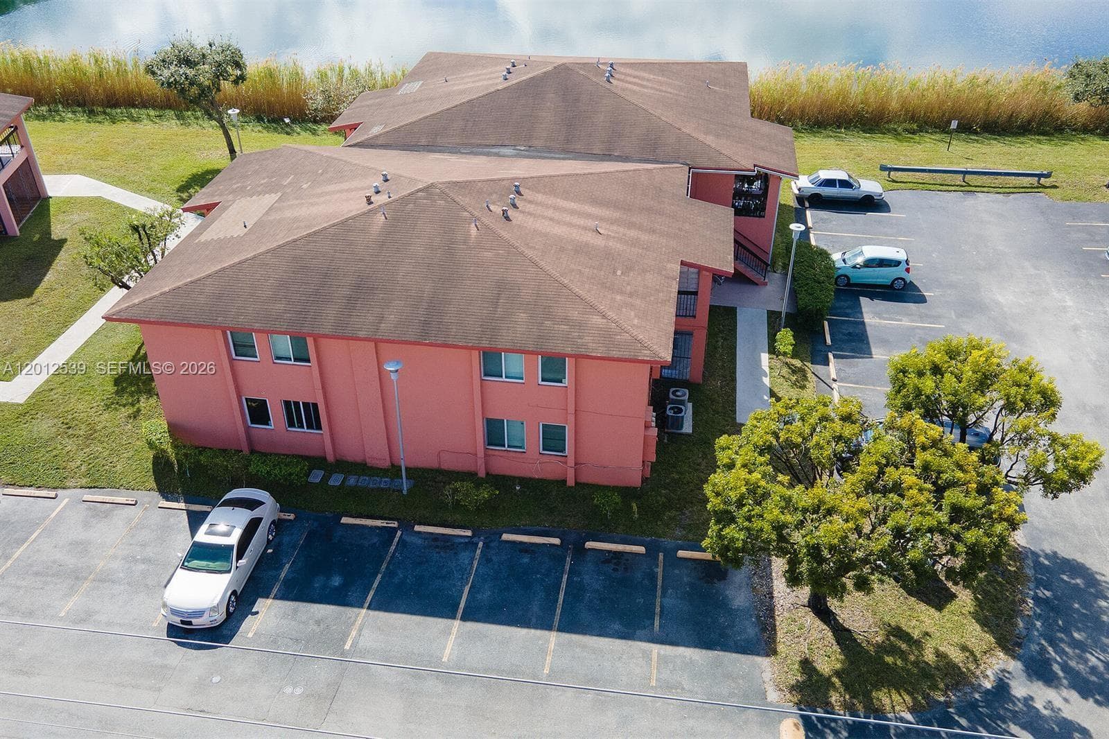 2020 NW 119th St # 1121, Miami FL 33167 — 25