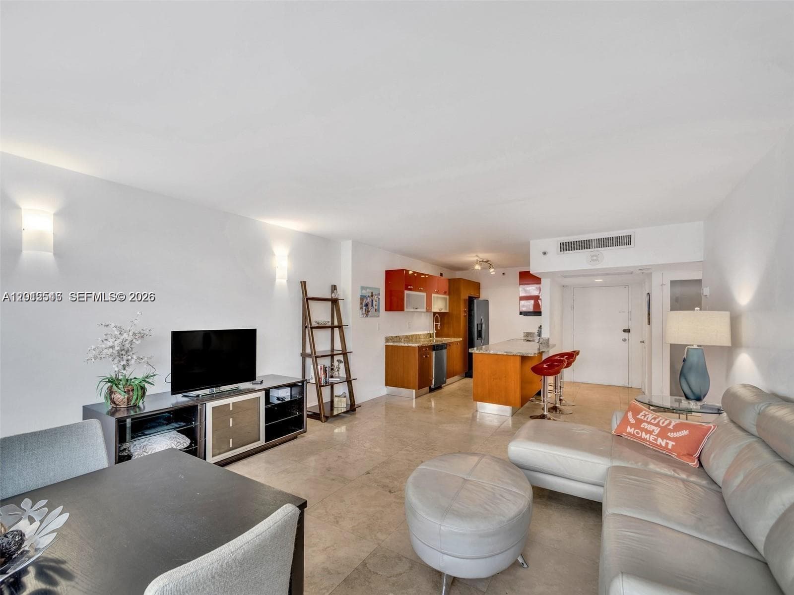 100 Lincoln Rd # 308, Miami Beach FL 33139 — 1