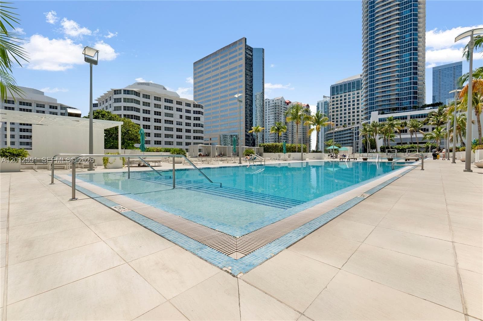 950 Brickell Bay Dr # 601, Miami FL 33131 — 1