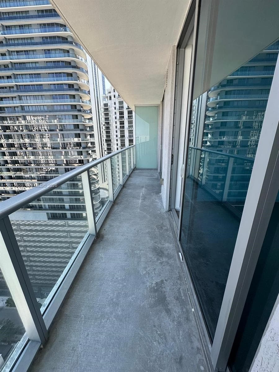 1100 S Miami Ave # 2608, Miami FL 33130 — 14