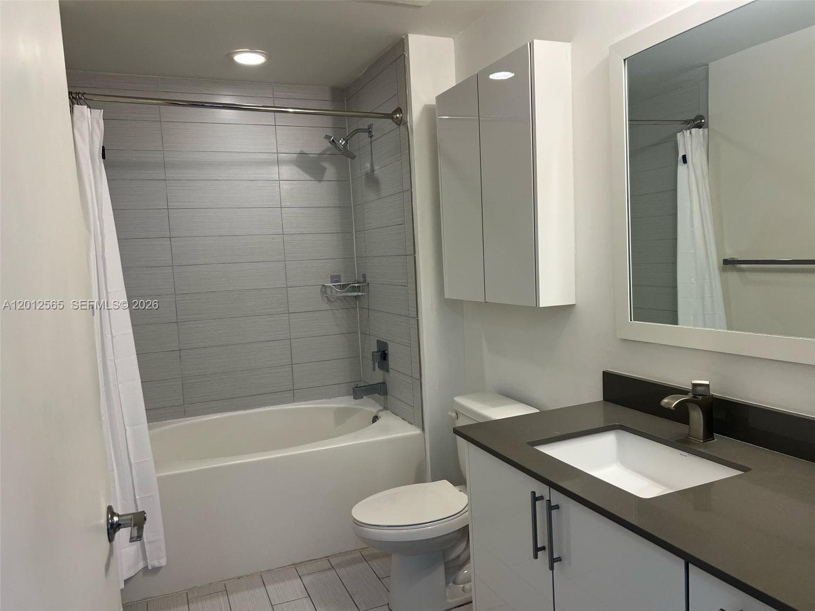 999 SW 1st Ave # 1601, Miami FL 33130 — 11