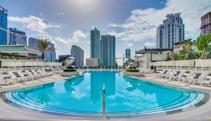 999 SW 1st Ave # 1601, Miami FL 33130 — 21