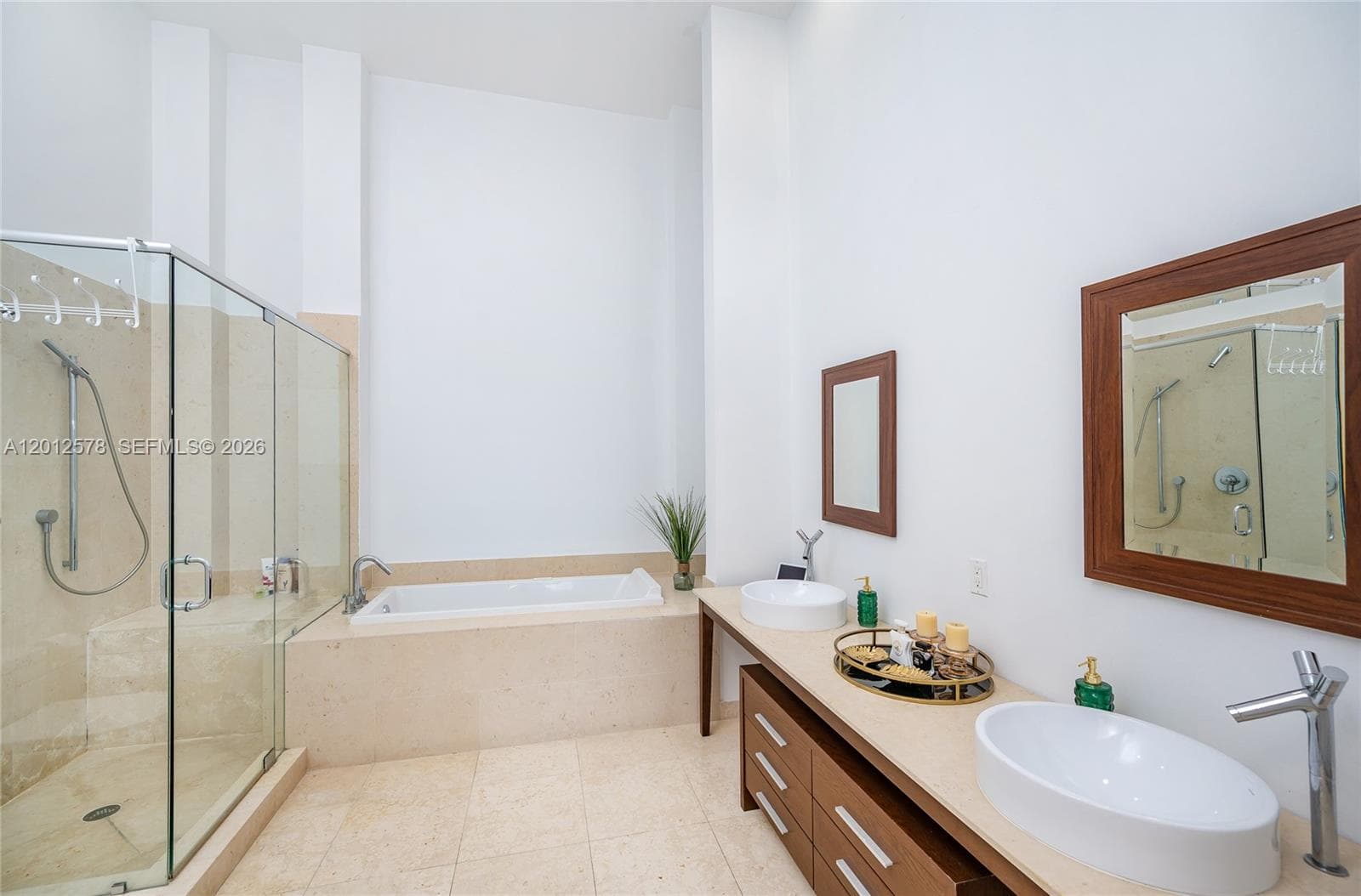 495 Brickell Ave # 4103, Miami FL 33131 — 11