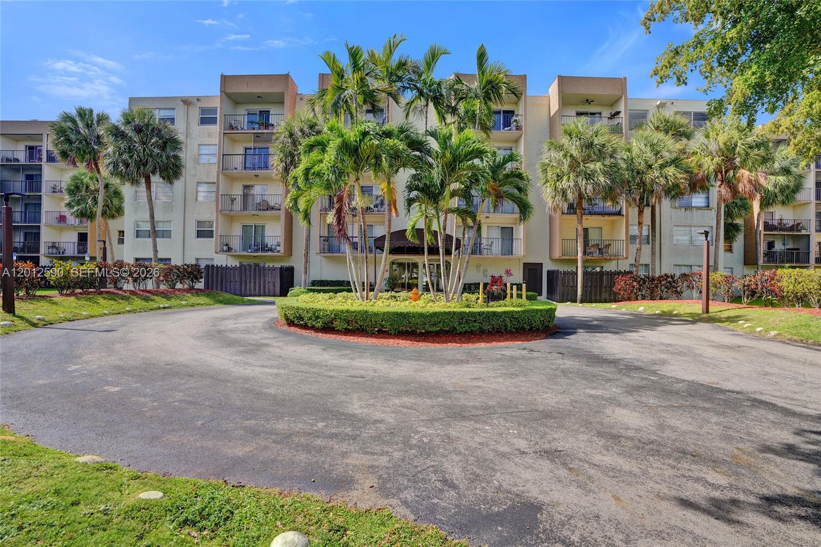 14250 SW 62nd St # 408, Miami FL 33183 — 1