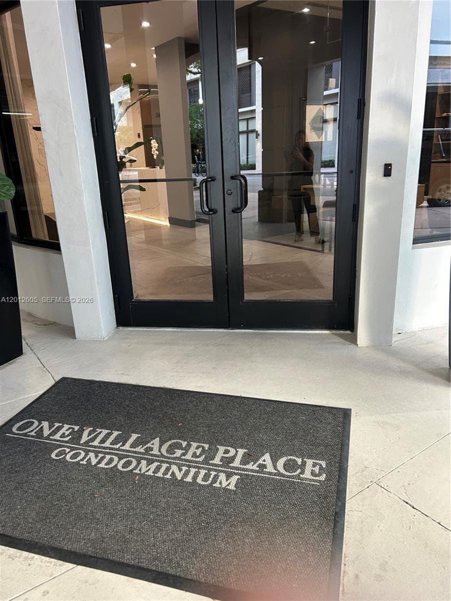 4100 Salzedo St # 908, Coral Gables FL 33146 — 48