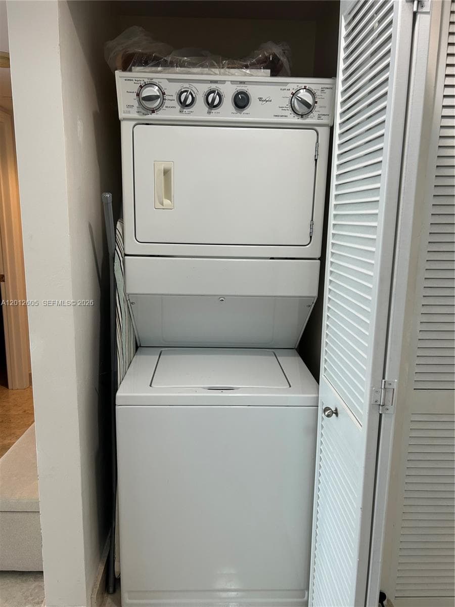 4100 Salzedo St # 908, Coral Gables FL 33146 — 29