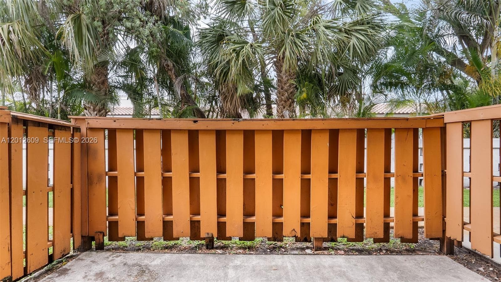 7208 Fairway Dr # I9, Miami Lakes FL 33014 — 7