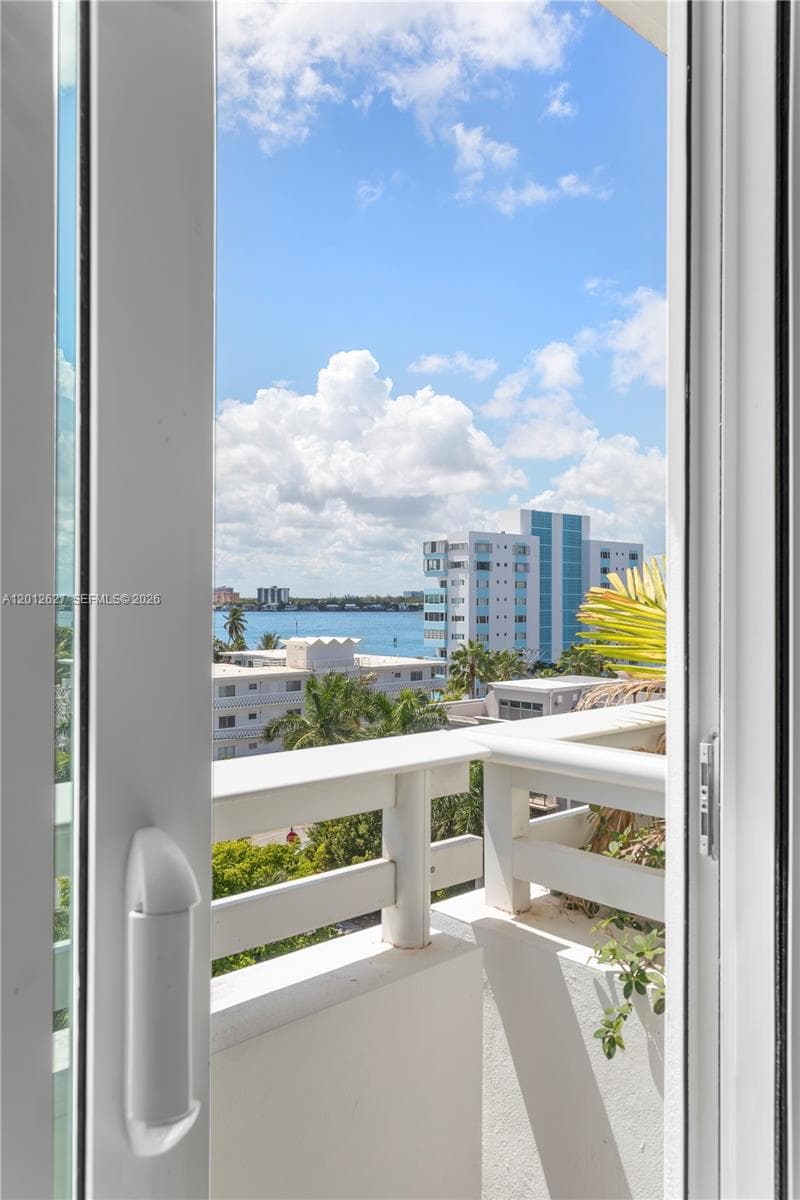 1150 102nd St # 706, Bay Harbor Islands FL 33154 — 19