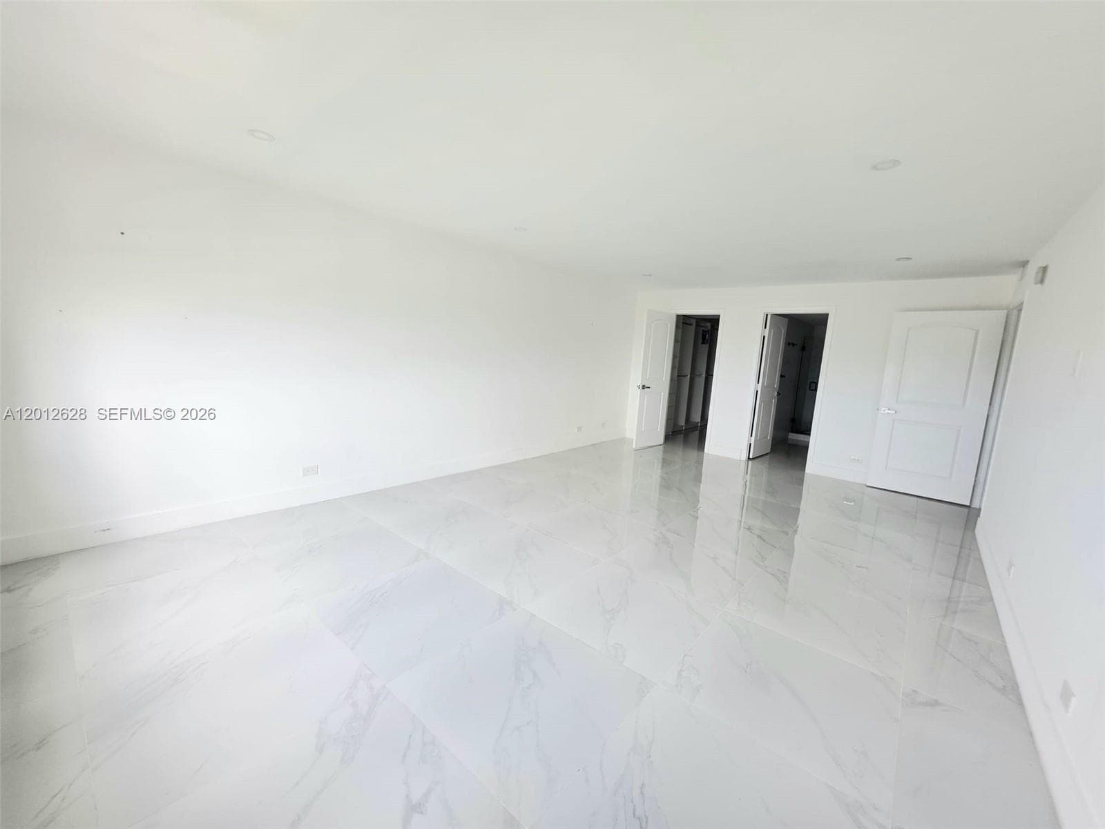 1800 NE 114th St # 1101, Miami FL 33181 — 14