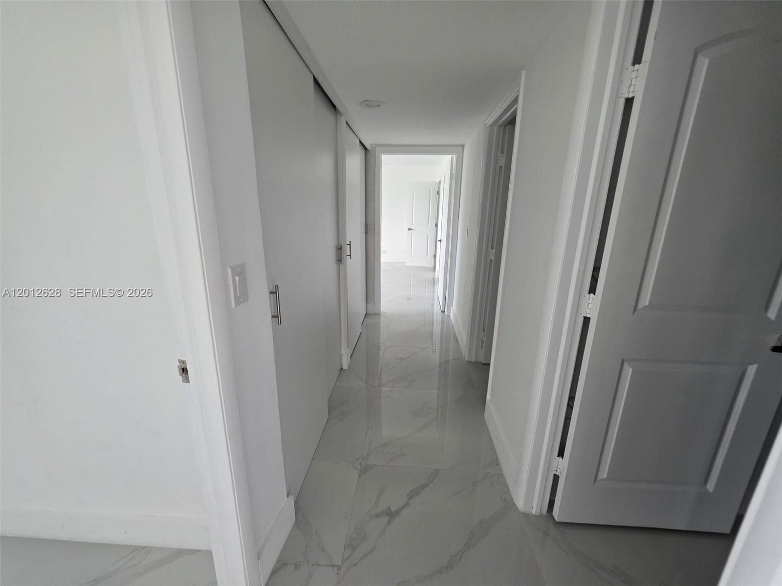 1800 NE 114th St # 1101, Miami FL 33181 — 11