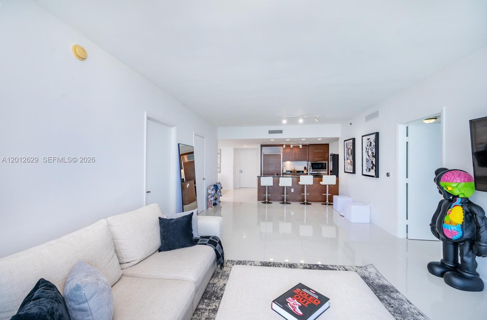 465 E Brickell Ave # 5305, Miami FL 33131 — 13