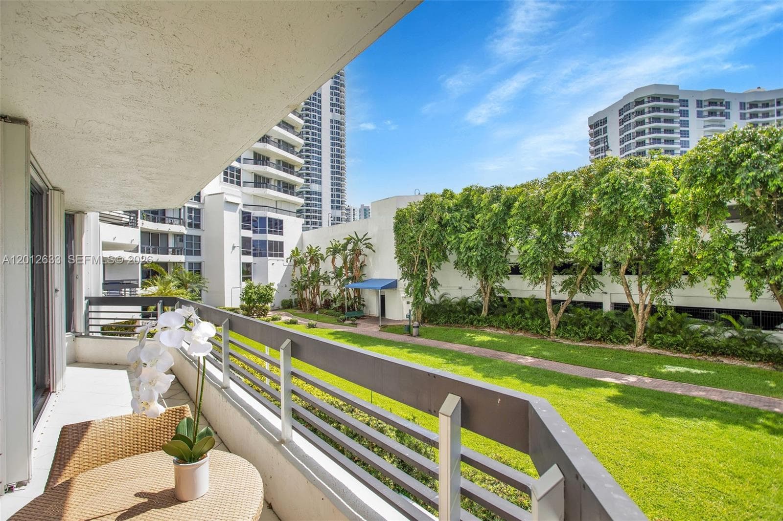 3530 Mystic Pointe Dr # 214, Aventura FL 33180 — 12