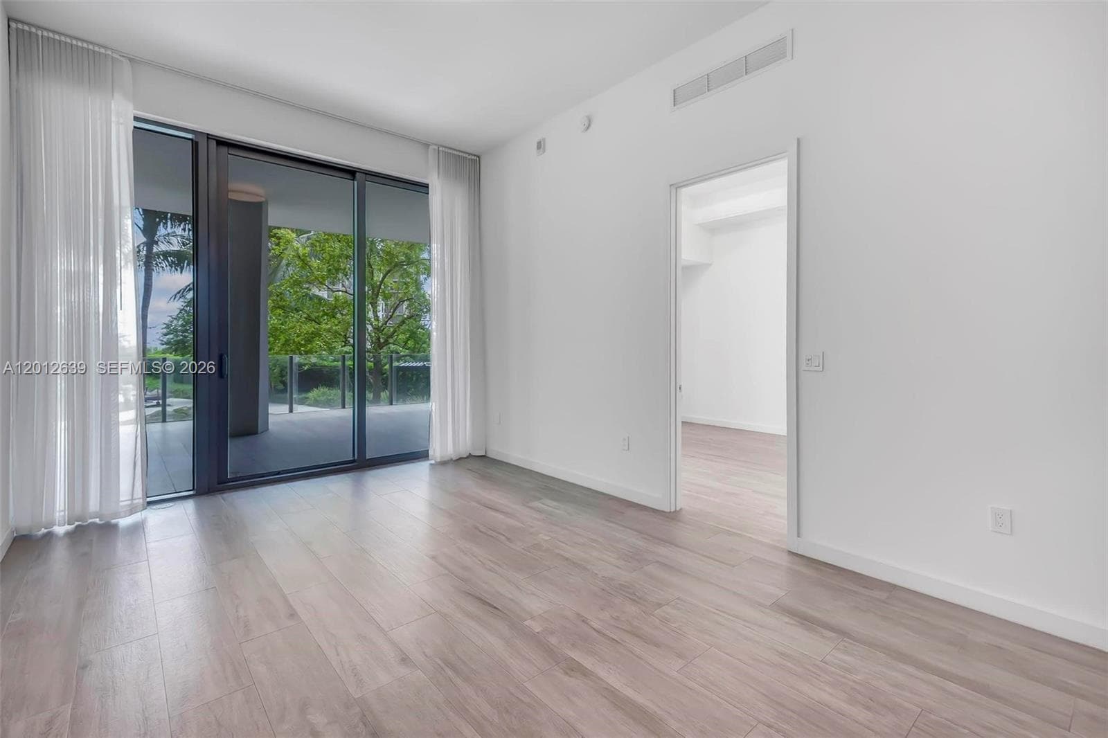 2831 S Bayshore Dr # 402, Miami FL 33133 — 5