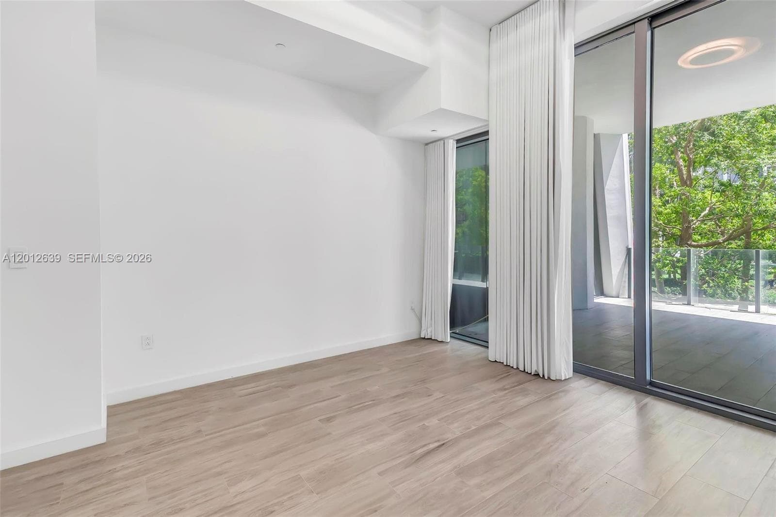 2831 S Bayshore Dr # 402, Miami FL 33133 — 18