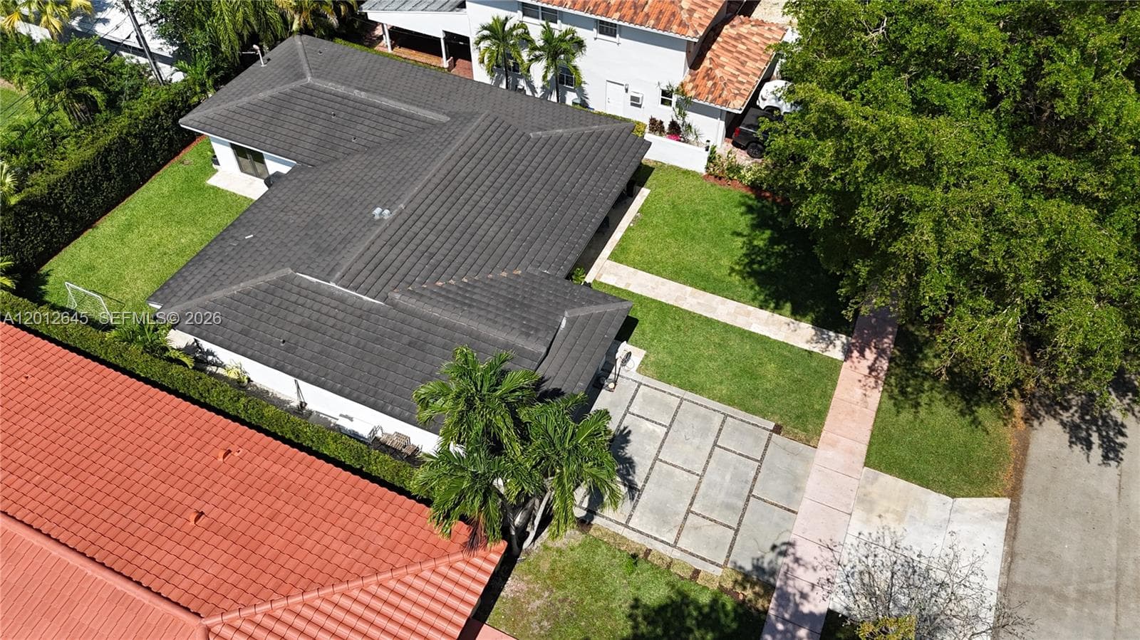 1549 Zuleta Ave, Coral Gables FL 33146 — 26