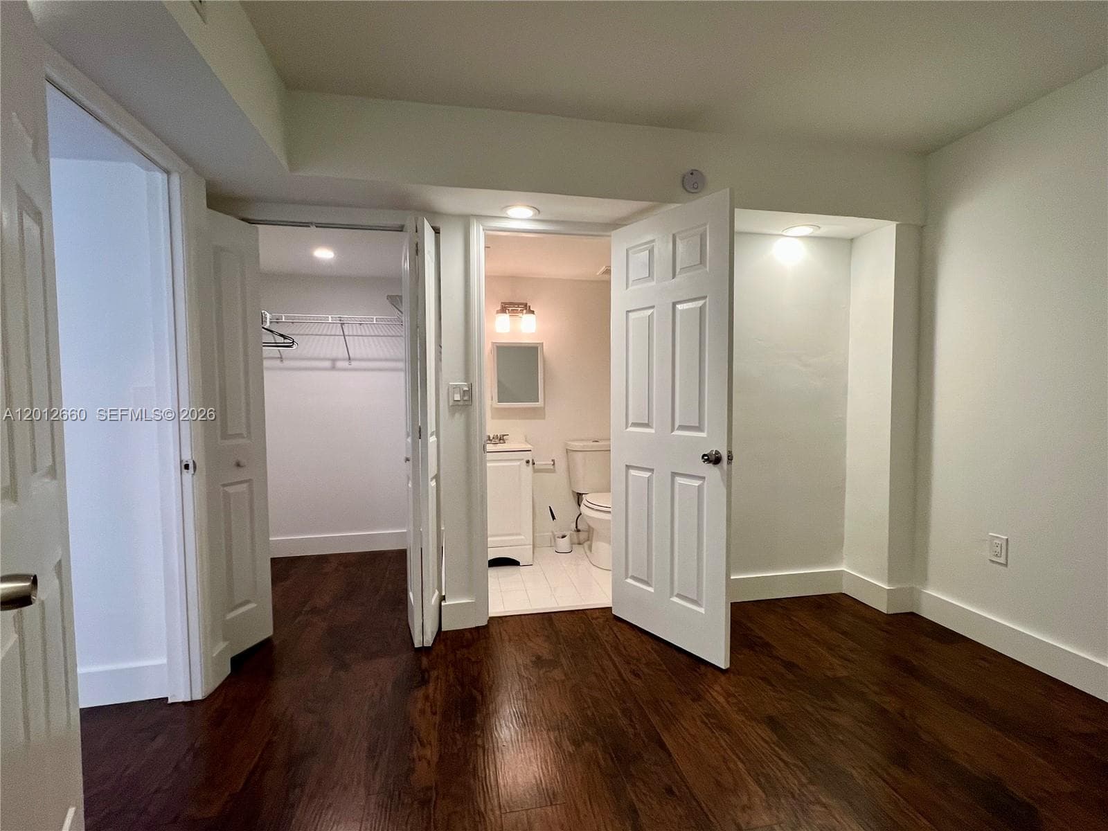 5055 NW 7th St # 303, Miami FL 33126 — 6