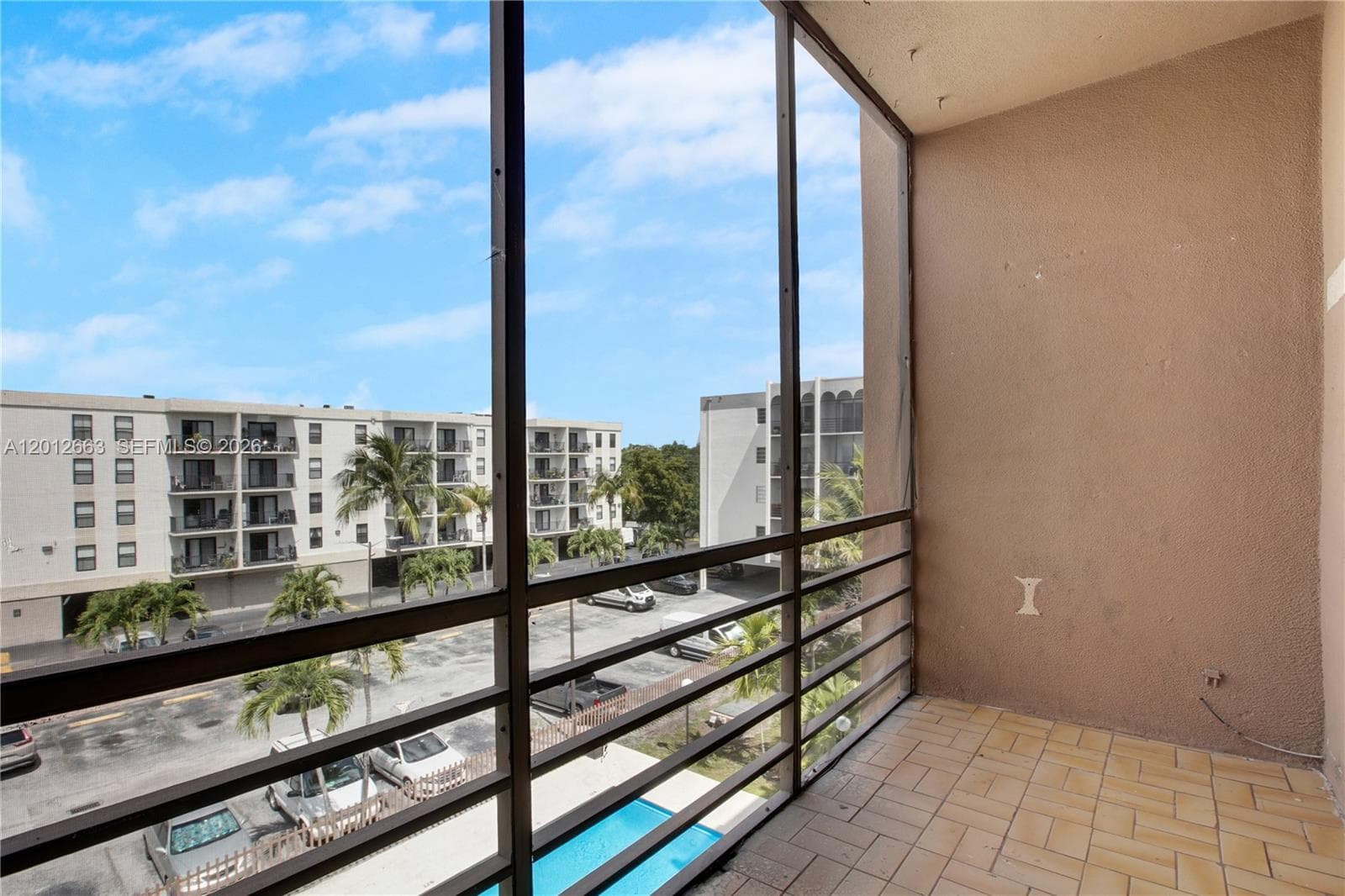 4670 W 13th Ln # 411, Hialeah FL 33012 — 17