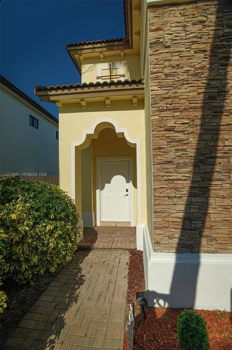 1751 SW 154th Path, Miami FL 33185 — 3