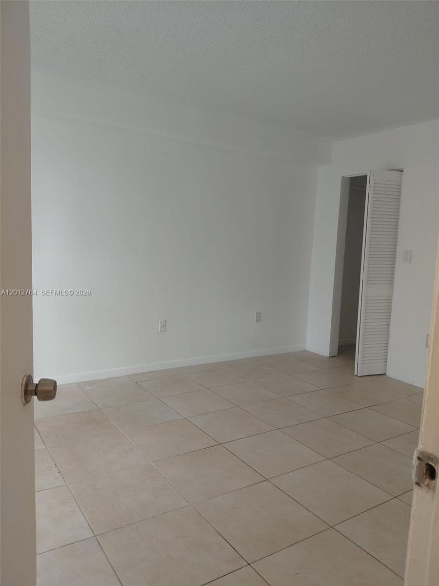 11790 SW 18th St # 3, Miami FL 33175 — 14