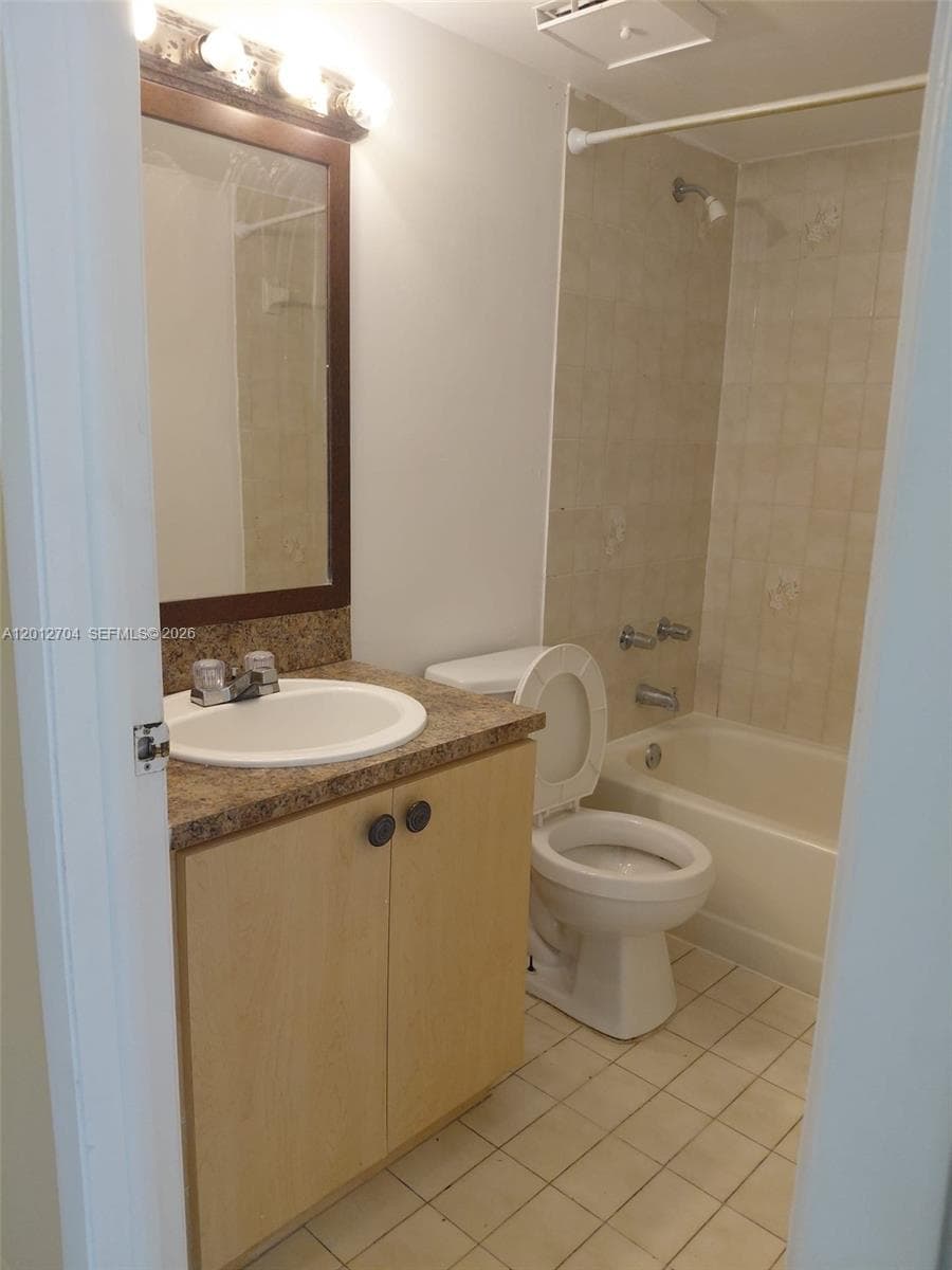 11790 SW 18th St # 3, Miami FL 33175 — 15