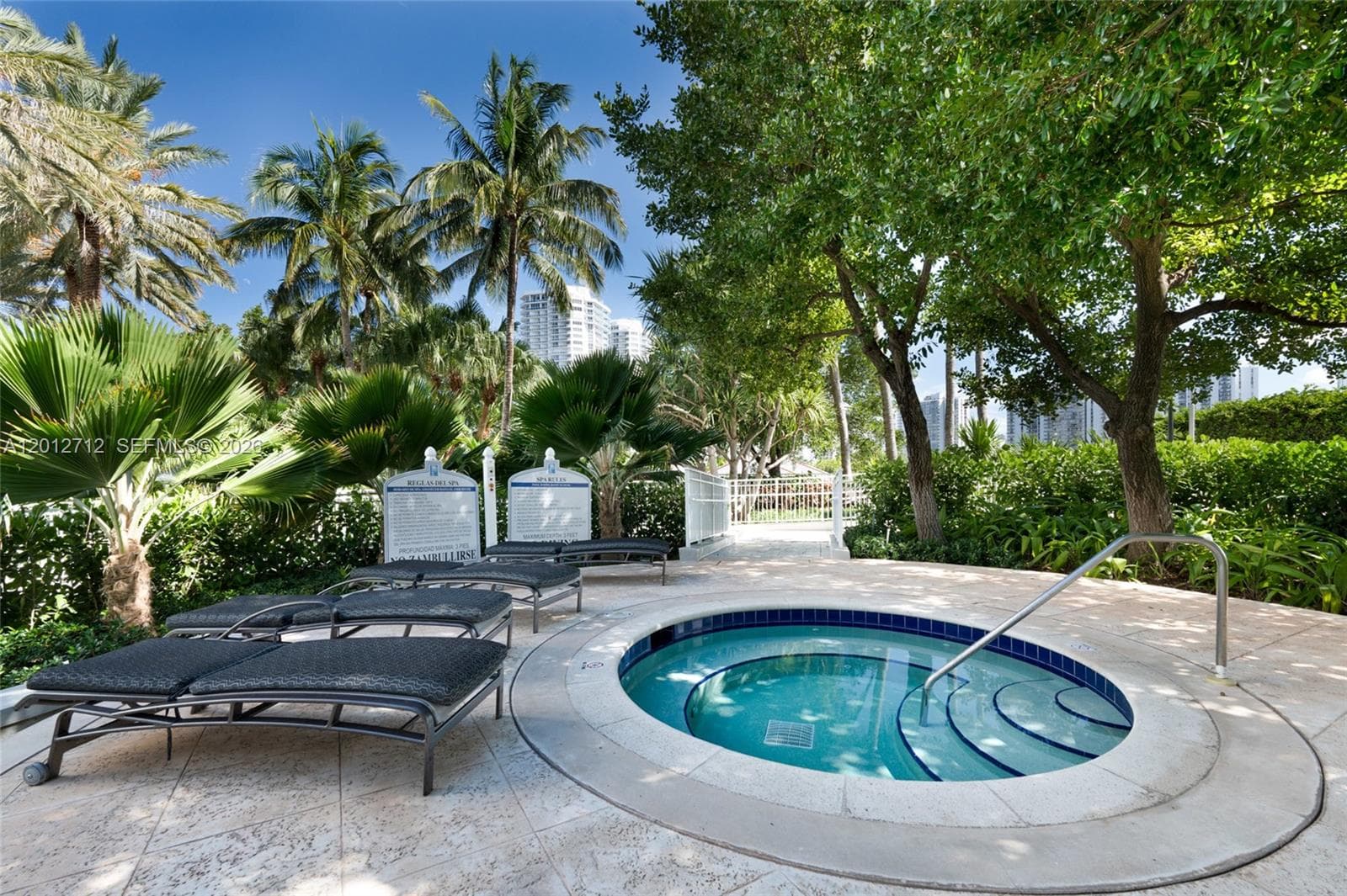 21205 YACHT CLUB DR # 805, Aventura FL 33180 — 27