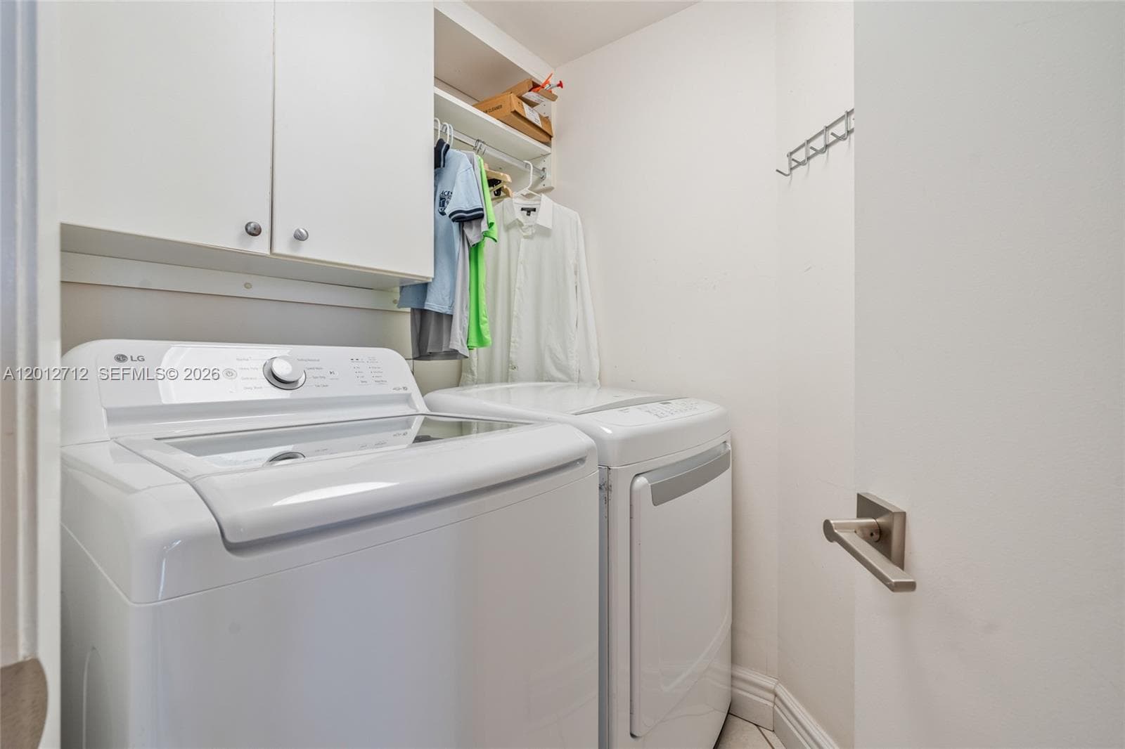 21205 YACHT CLUB DR # 805, Aventura FL 33180 — 24