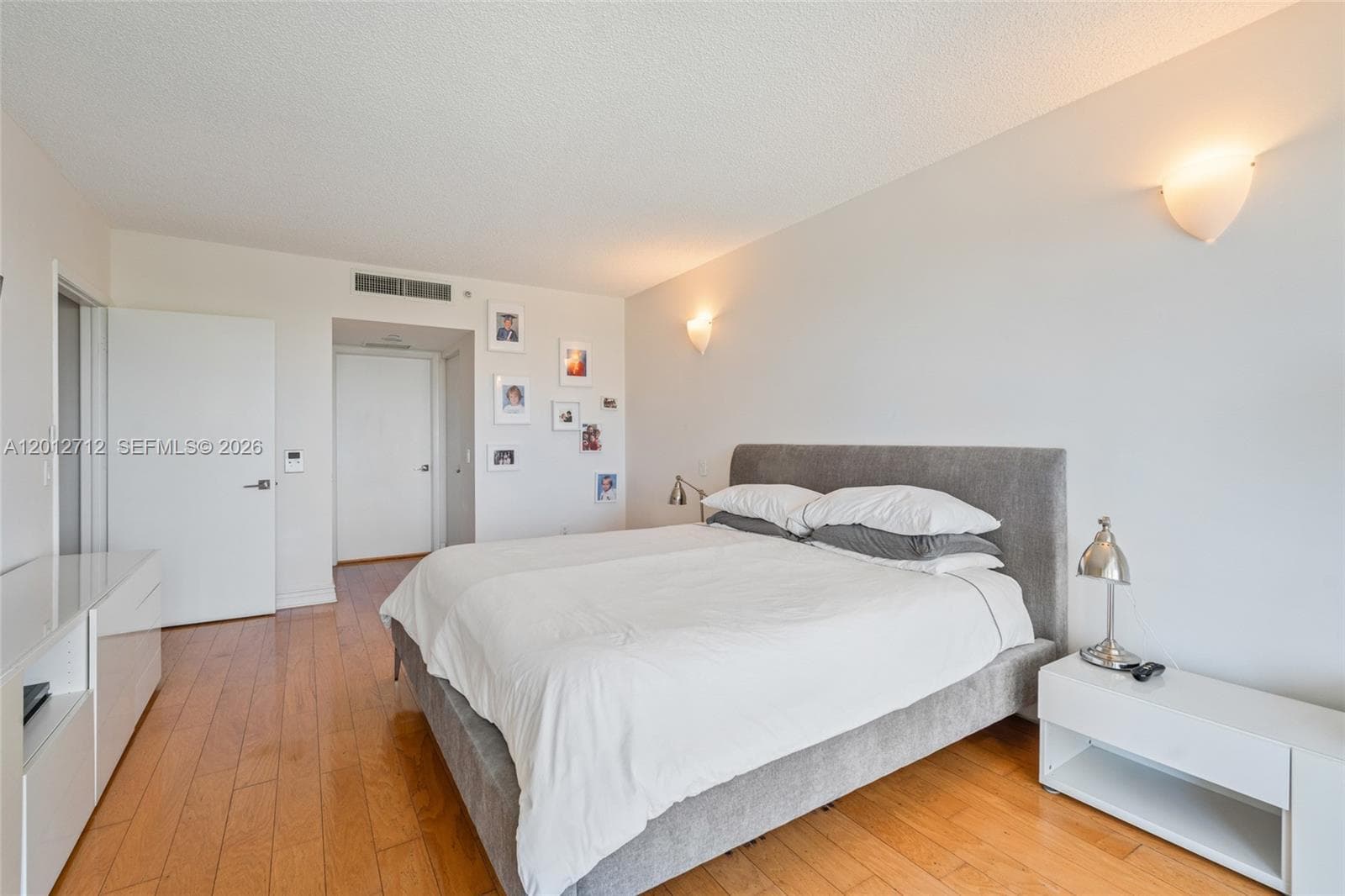 21205 YACHT CLUB DR # 805, Aventura FL 33180 — 18