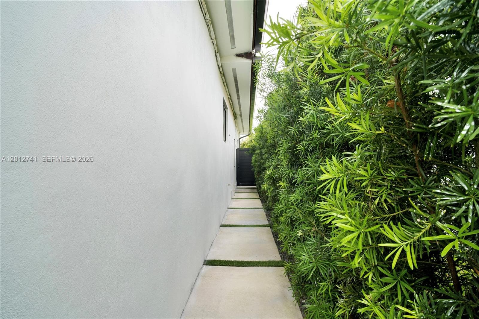 8811 Carlyle Ave, Surfside FL 33154 — 48