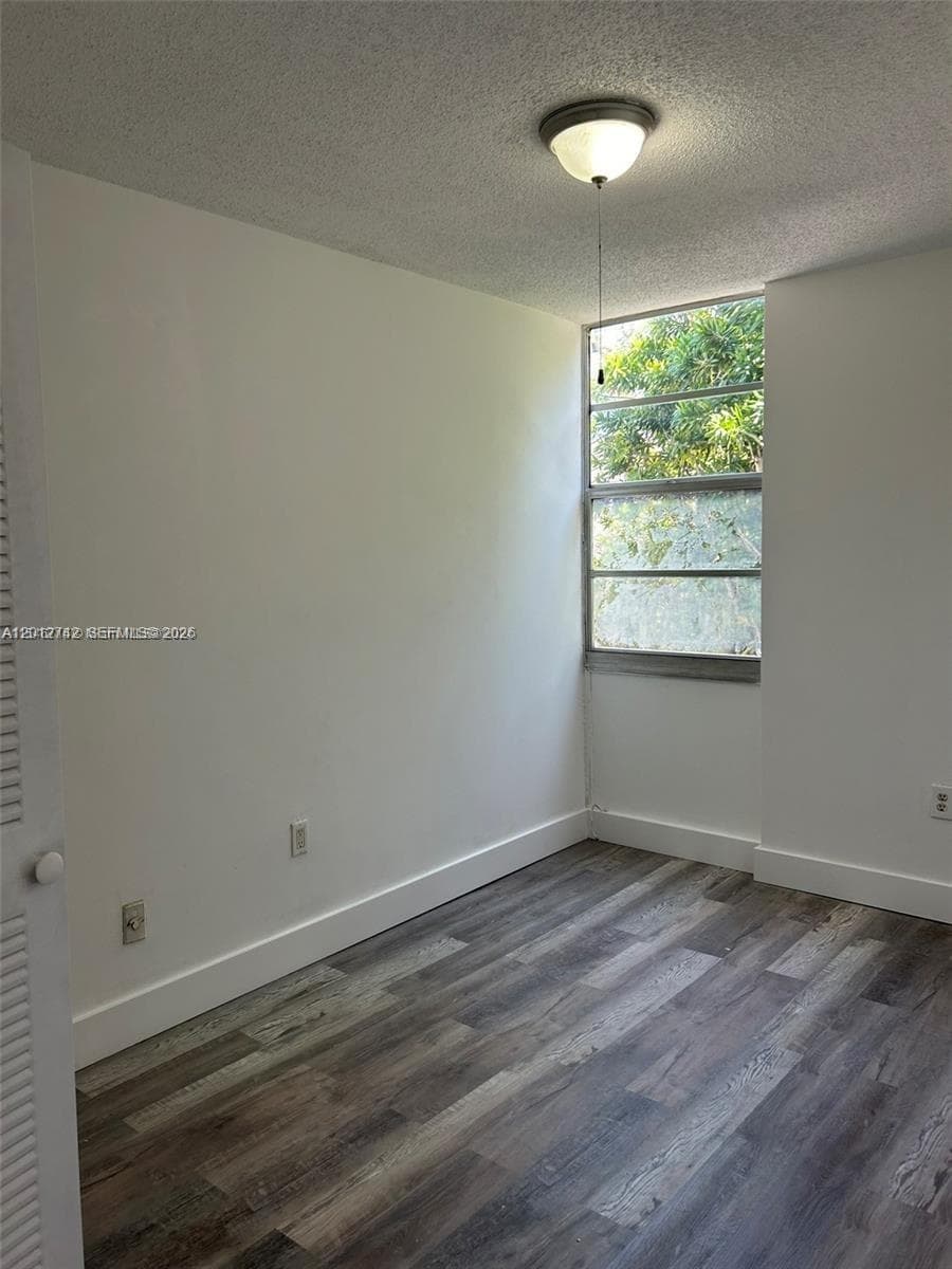 6133 SW 69th St # 38, South Miami FL 33143 — 5