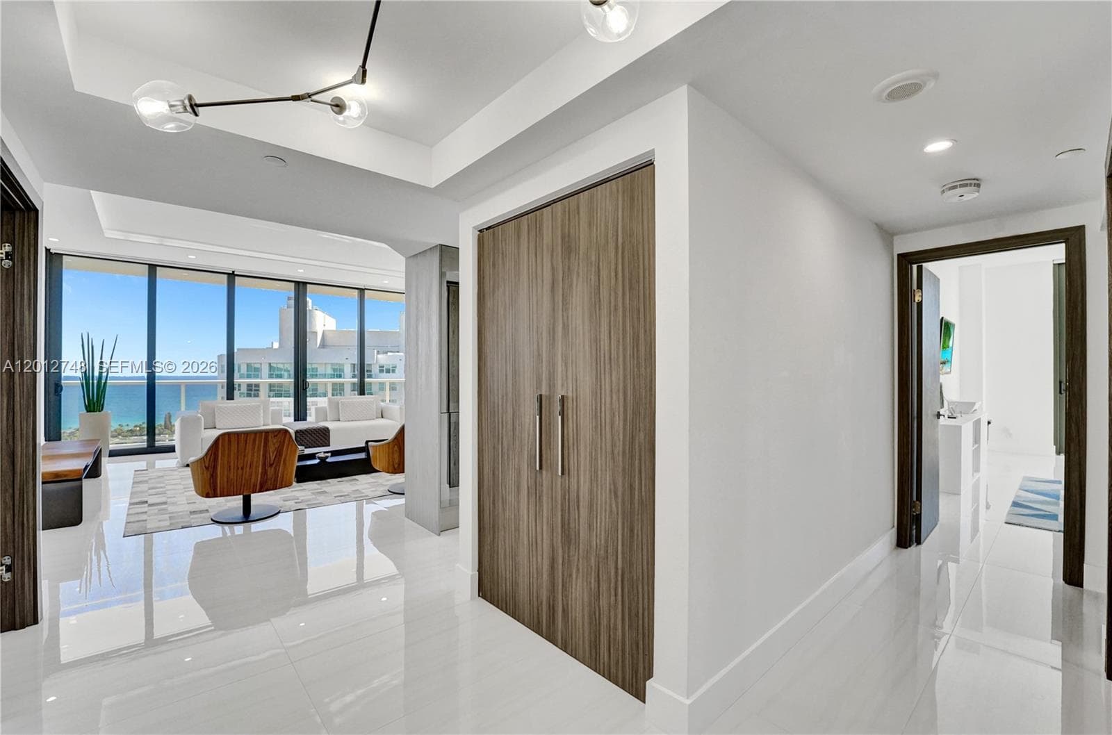 20281 E Country Club Dr, Aventura FL 33180 — 6