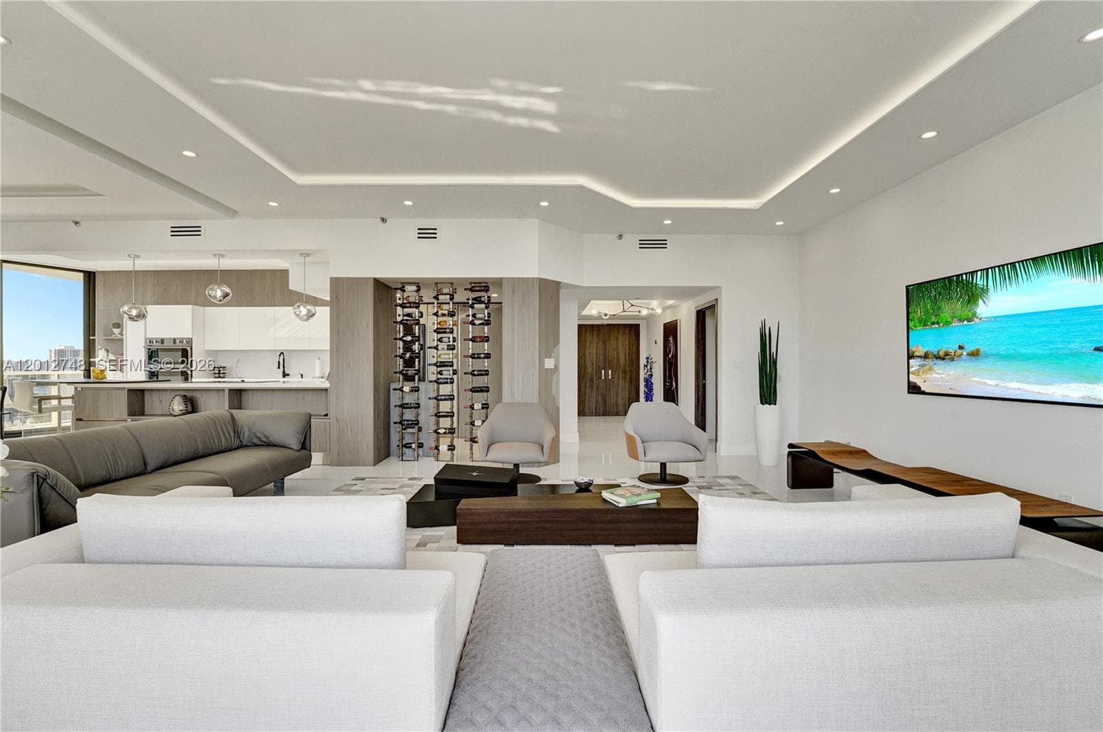 20281 E Country Club Dr, Aventura FL 33180 — 12