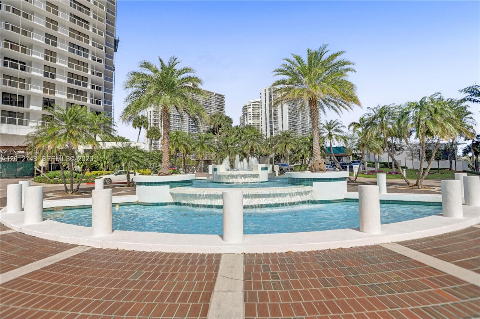 20281 E Country Club Dr, Aventura FL 33180 — 63