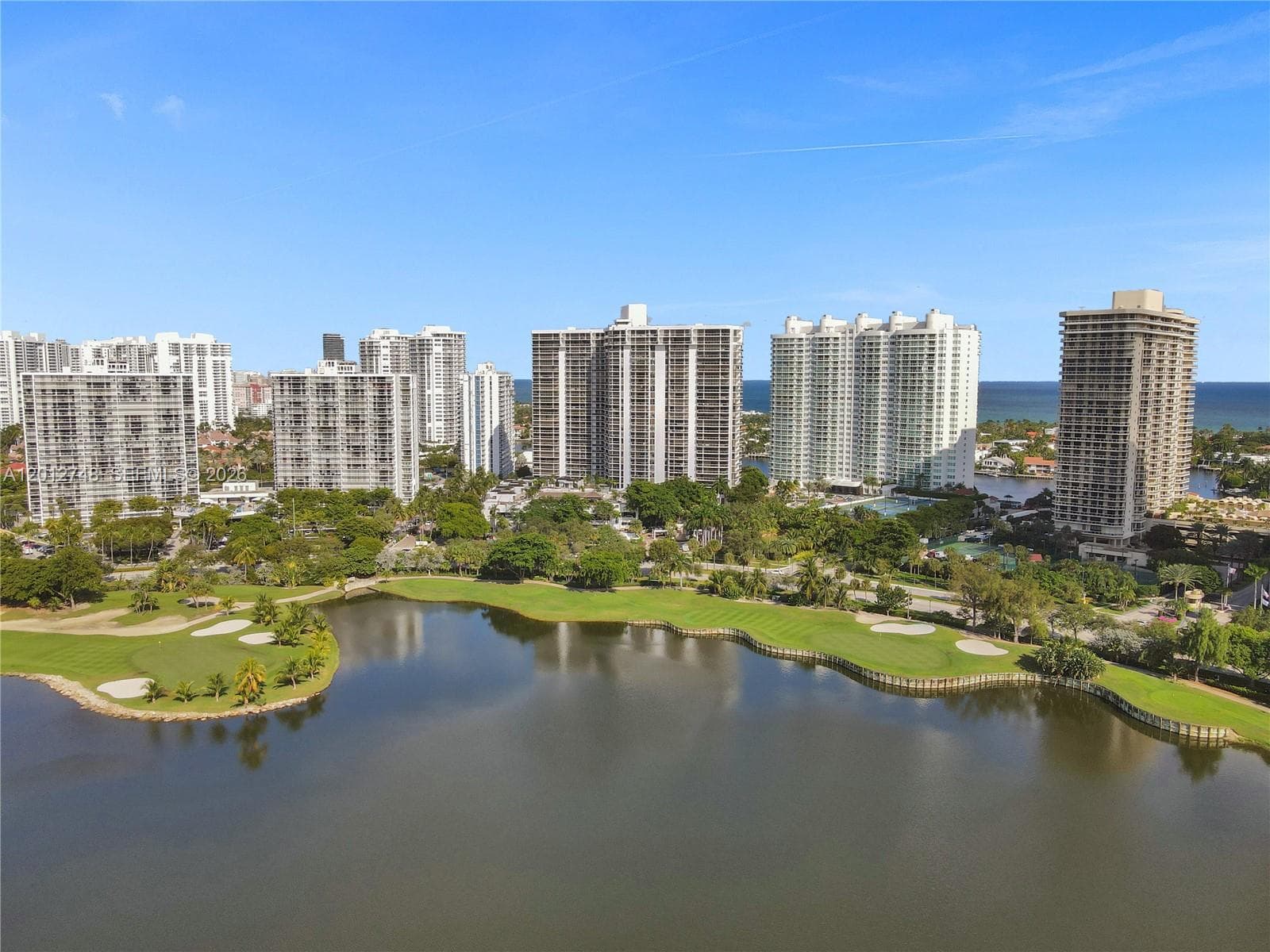 20281 E Country Club Dr, Aventura FL 33180 — 81
