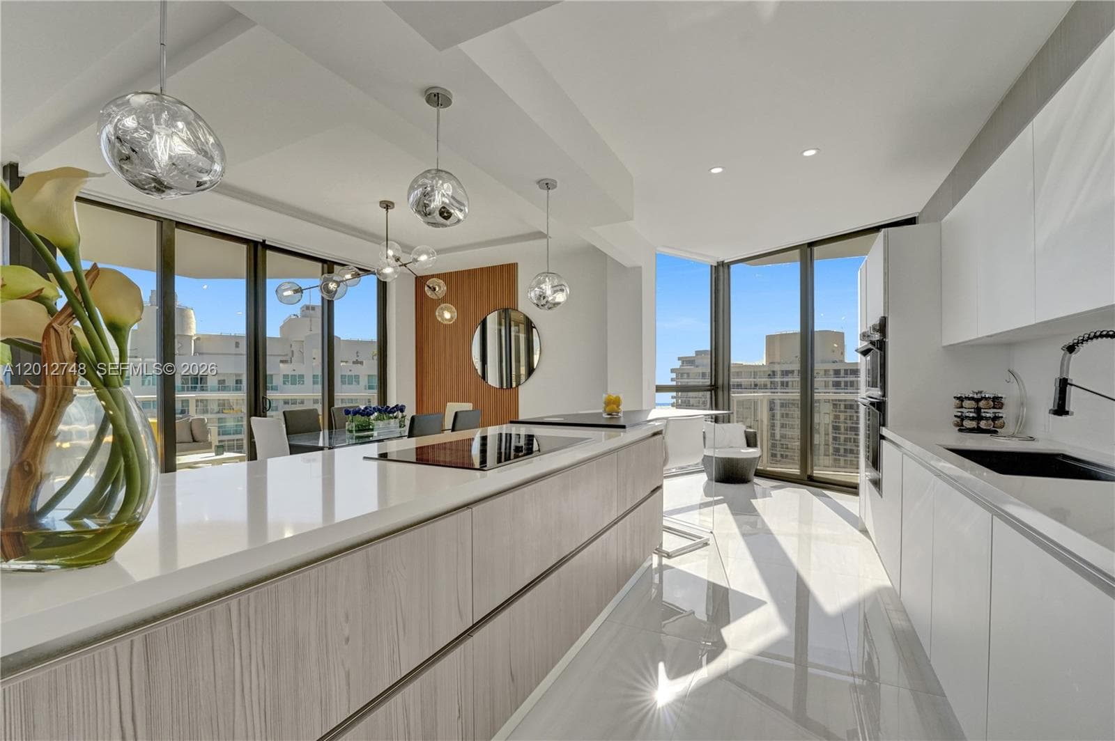 20281 E Country Club Dr, Aventura FL 33180 — 32