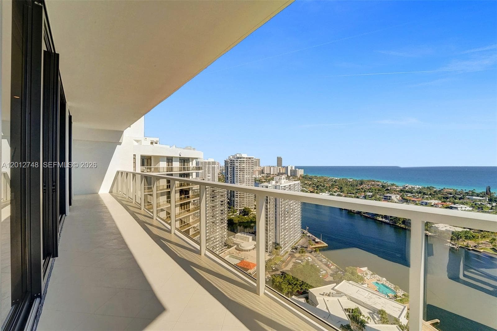20281 E Country Club Dr, Aventura FL 33180 — 34