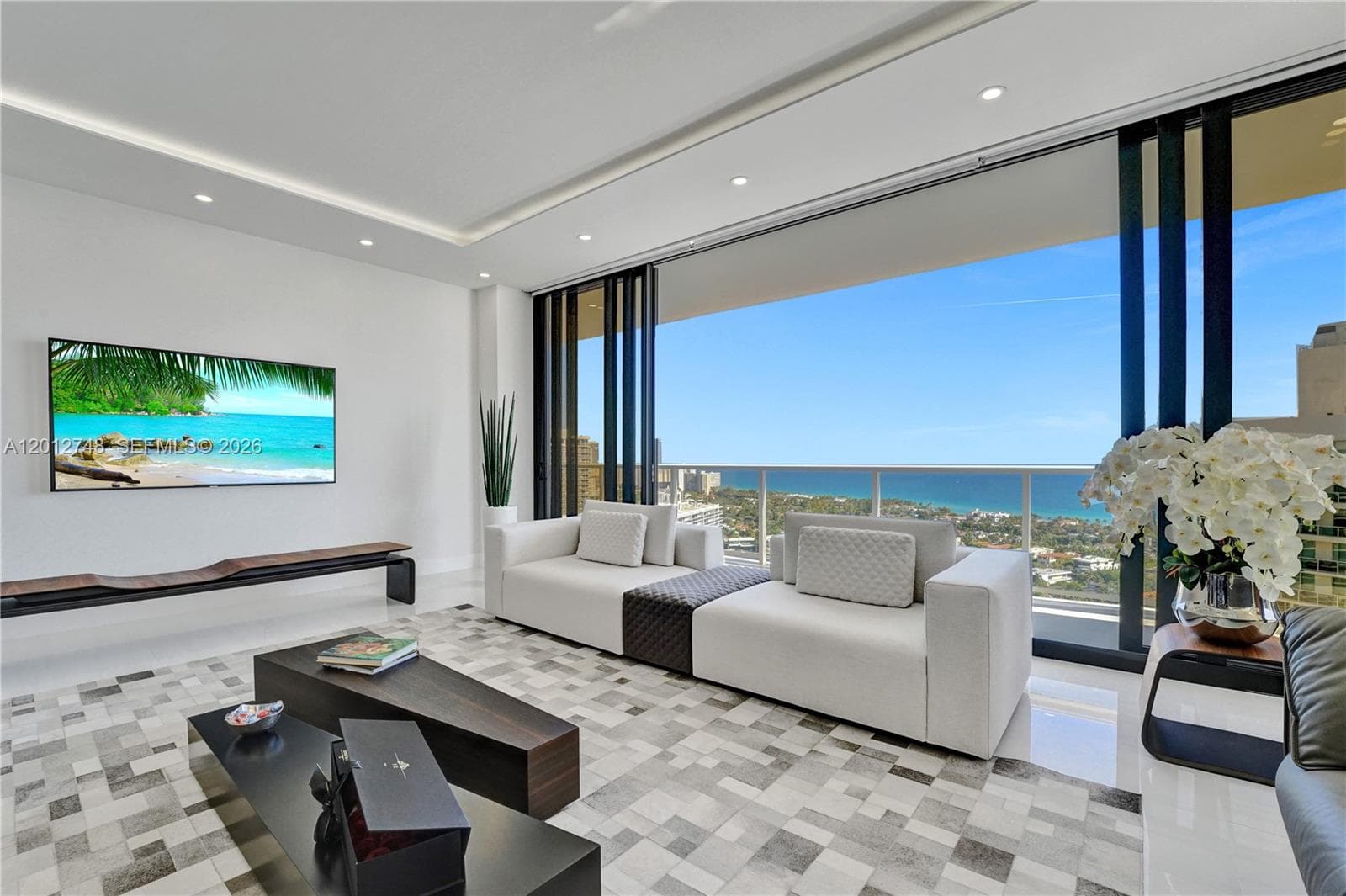 20281 E Country Club Dr, Aventura FL 33180 — 38