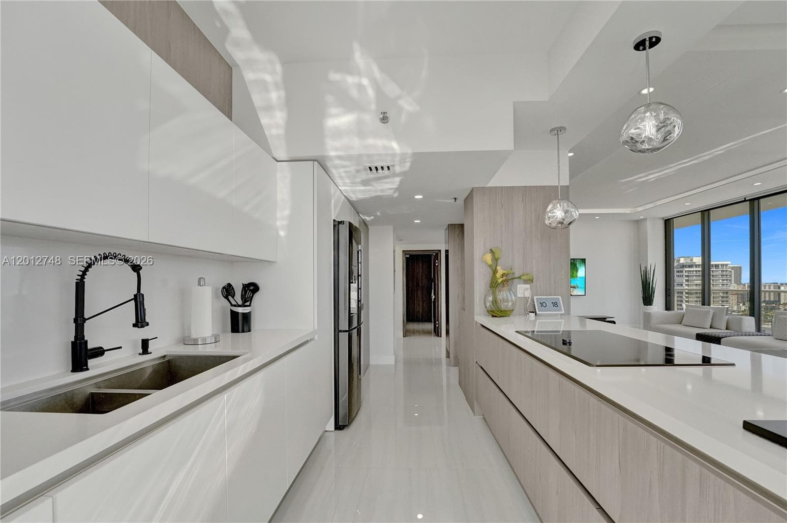 20281 E Country Club Dr, Aventura FL 33180 — 31