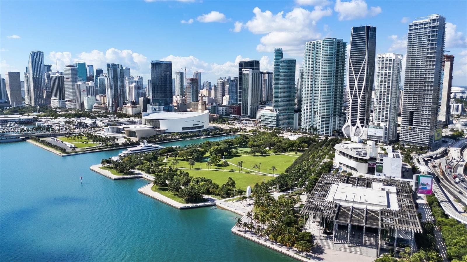 601 NE 1st Ave # 3210, Miami FL 33132 — 13