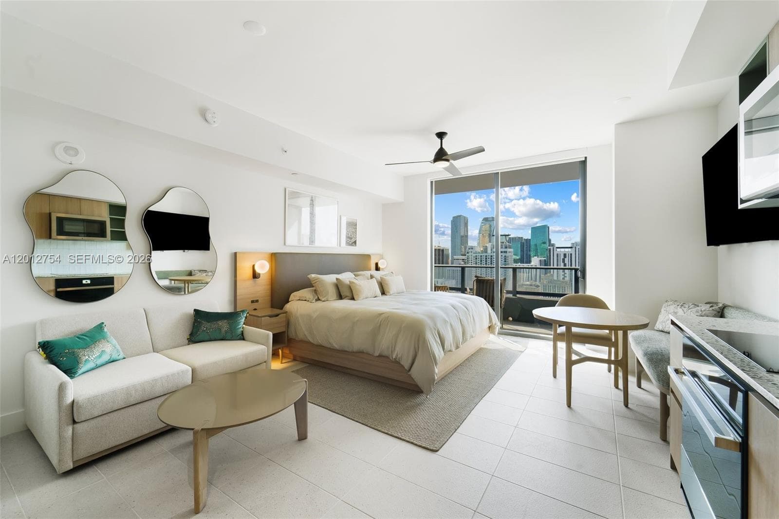 601 NE 1st Ave # 3210, Miami FL 33132 — 3