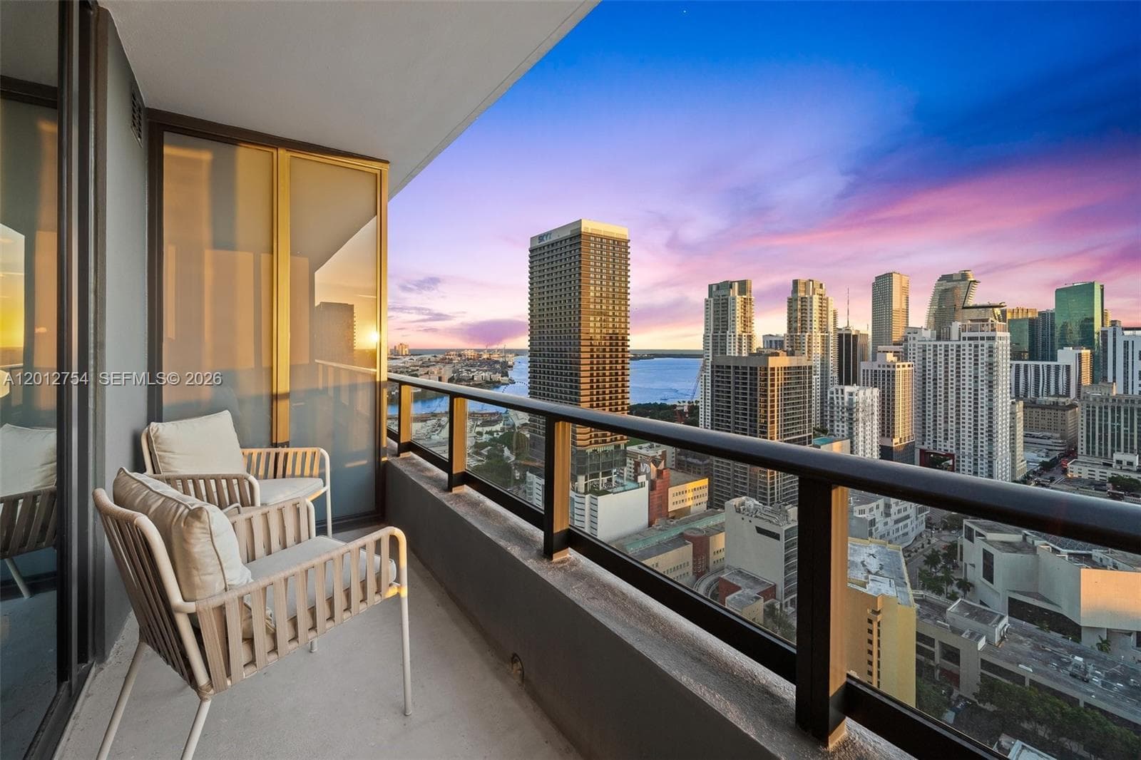 601 NE 1st Ave # 3210, Miami FL 33132 — 1